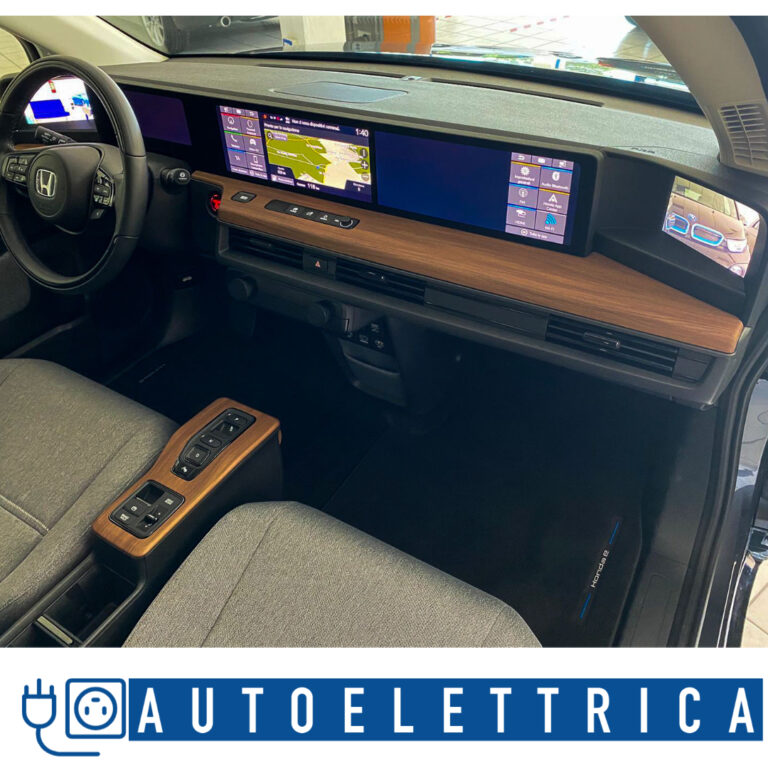 Honda e - interno