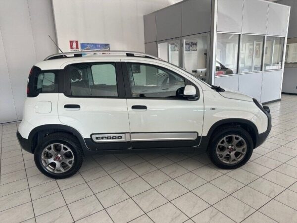 FIAT Panda Cross 0.9 TwinAir Turbo S&S 4x4 - immagine 3