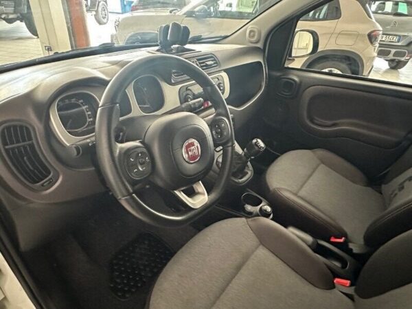 FIAT Panda Cross 0.9 TwinAir Turbo S&S 4x4 - immagine 7