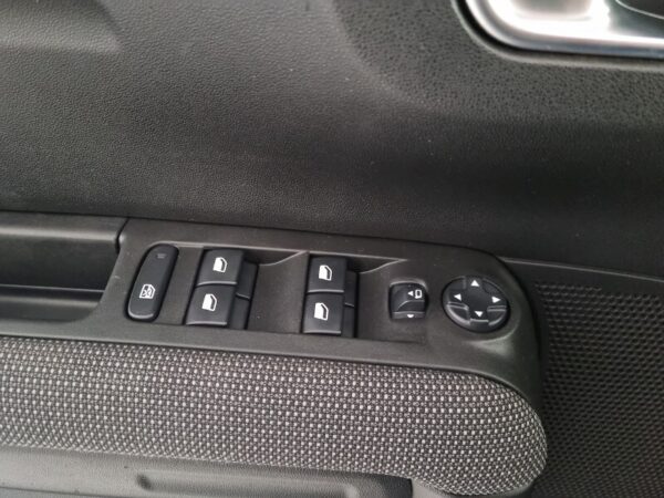 CITROEN C3 Aircross 1ª s. C3 Aircross PureTech 110 S&S Shine - immagine 11