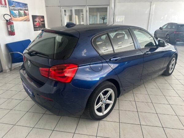 BMW Serie 1       (F20) 116d 5p. Advantage - immagine 4