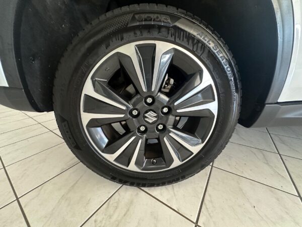 SUZUKI Vitara (2015) Vitara 1.4 Hybrid 4WD AllGrip Top - immagine 14