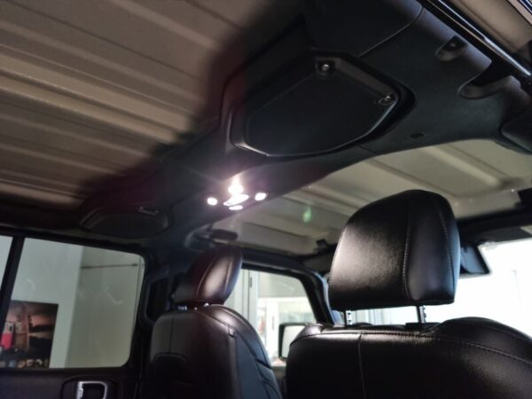 JEEP Gladiator Gladiator 3.0 Diesel V6 Overland - immagine 14