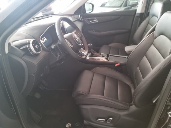 MG HS (2022-->) HS 1.5T-GDI Luxury - immagine 7