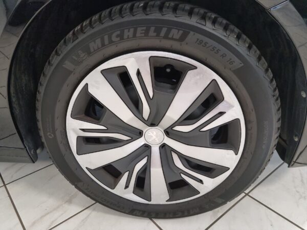 PEUGEOT 208 2ª serie 208 PureTech 75 Stop&Start 5 porte Active - immagine 13