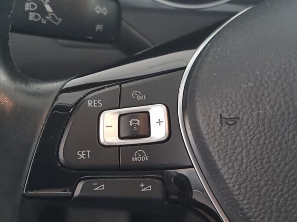 VOLKSWAGEN Golf 7ª serie Golf 1.4 TSI 125 CV 5p. Business BlueMotion Technology - immagine 13