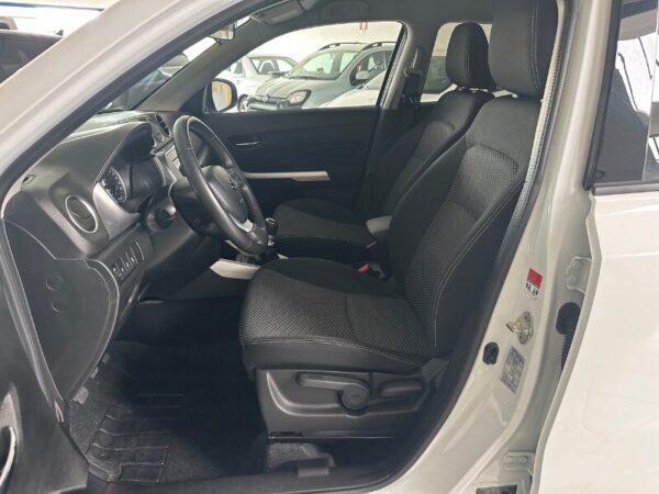 SUZUKI Vitara (2015) Vitara 1.6 DDiS V-Cool - immagine 9