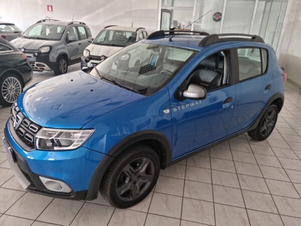 DACIA Sandero 2ª serie Sandero 1.5 dCi 8V 90CV S&S Serie Speciale Brave - immagine 5