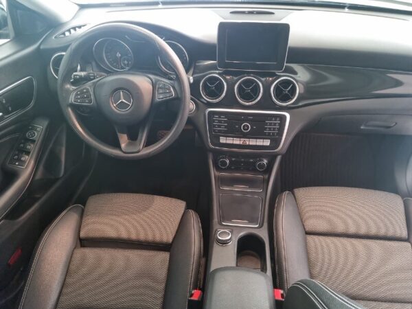 MERCEDES CLA        (C/X117) CLA 180 S.W. Business - immagine 10