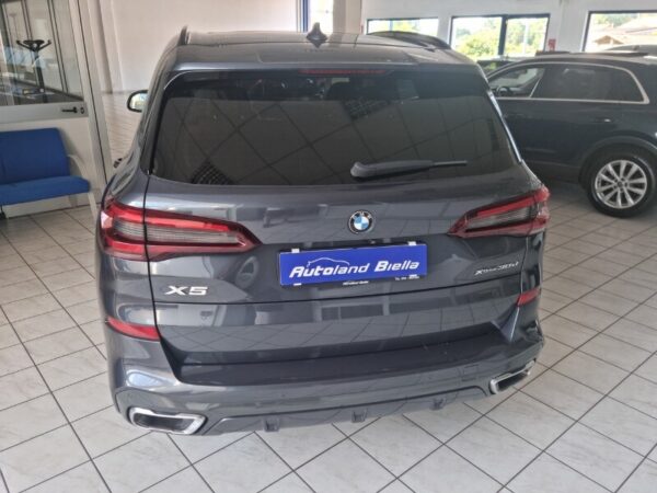 BMW X5        (G05/F95) X5 xDrive30d 48V Msport - immagine 5