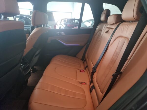 BMW X5        (G05/F95) X5 xDrive30d 48V Msport - immagine 9
