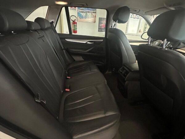 BMW X5         (F15/85) X5 xDrive25d Business - immagine 11