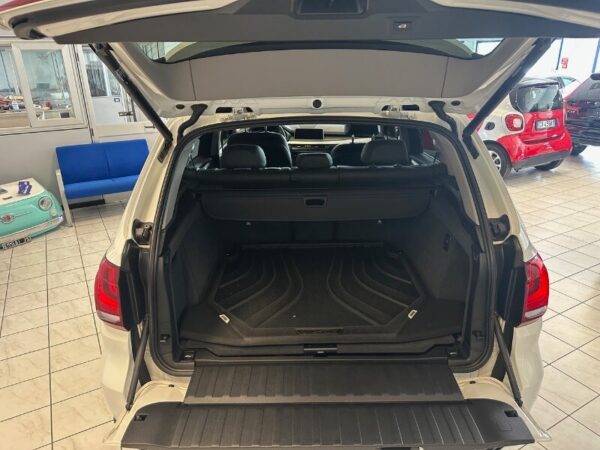 BMW X5         (F15/85) X5 xDrive25d Business - immagine 13