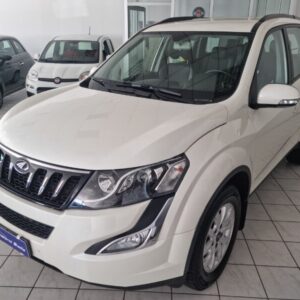 MAHINDRA XUV500 XUV500 2.2 16V AWD W10