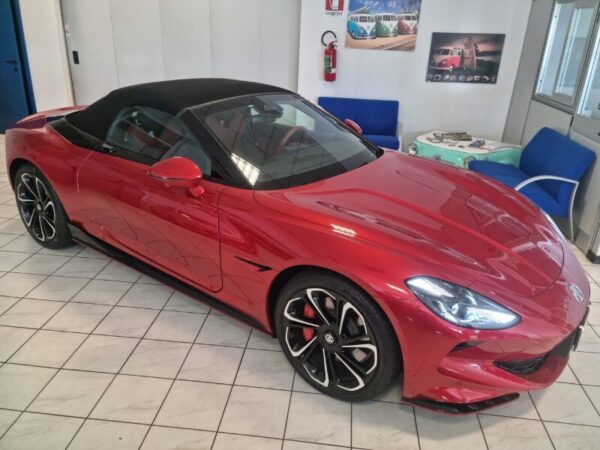 MG Cyberster Cyberster 77 kWh AWD - immagine 7