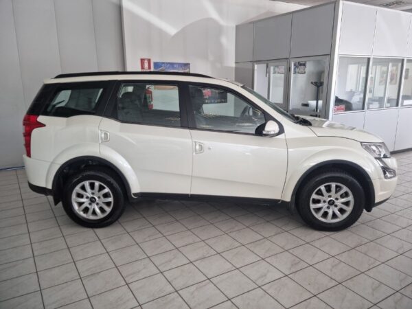 MAHINDRA XUV500 XUV500 2.2 16V AWD W10 - immagine 4