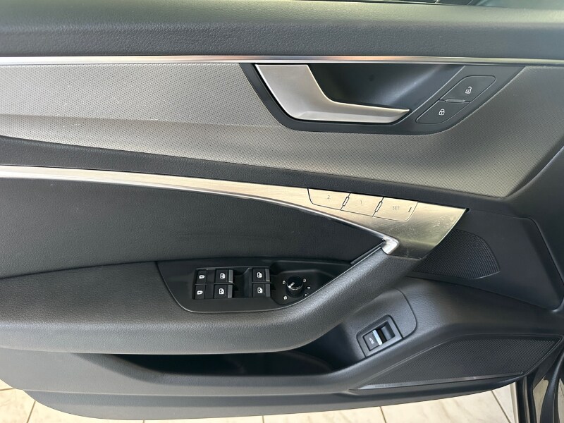 AUDI A6 5ª serie A6 Avant 40 2.0 TDI quattro ultra S tronic Business Sport - immagine 10