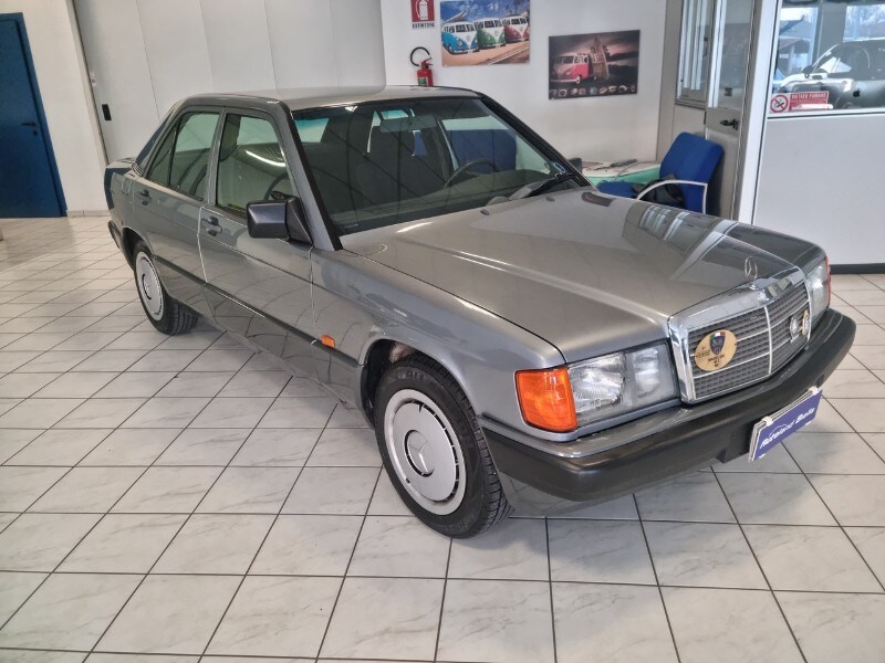 MERCEDES 190 2.0 E