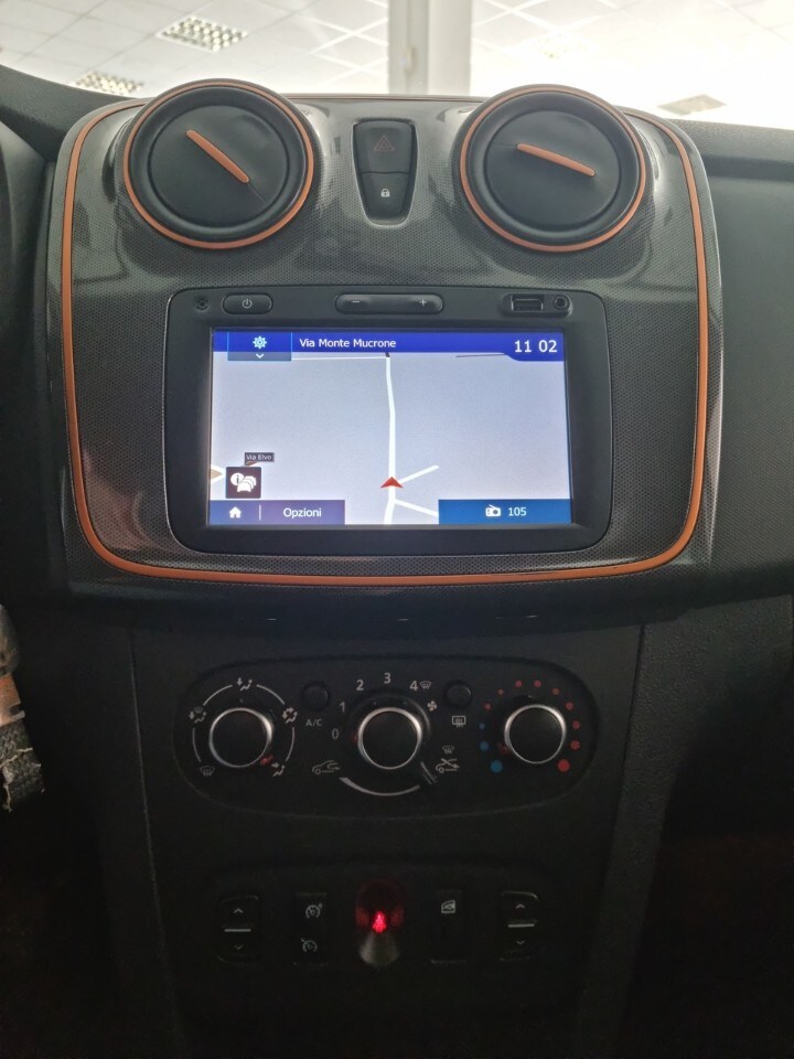 DACIA Sandero 2ª serie Sandero 1.5 dCi 8V 90CV S&S Serie Speciale Brave - immagine 11
