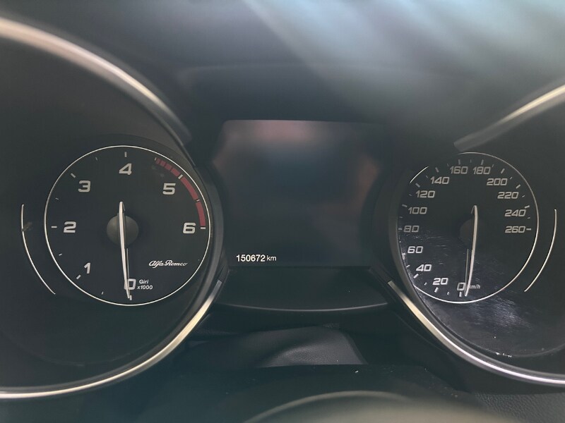 ALFA ROMEO Stelvio Stelvio 2.2 Turbodiesel 210 CV AT8 Q4 Executive - immagine 9