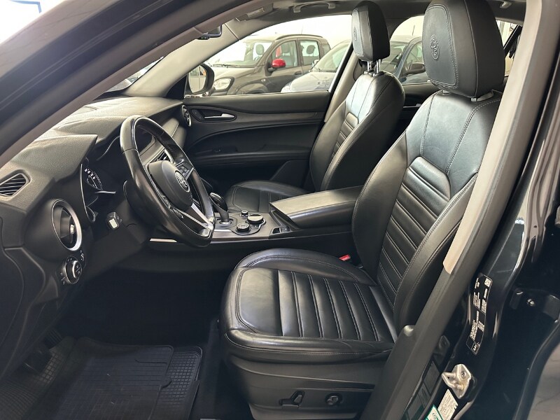 ALFA ROMEO Stelvio Stelvio 2.2 Turbodiesel 210 CV AT8 Q4 Executive - immagine 11