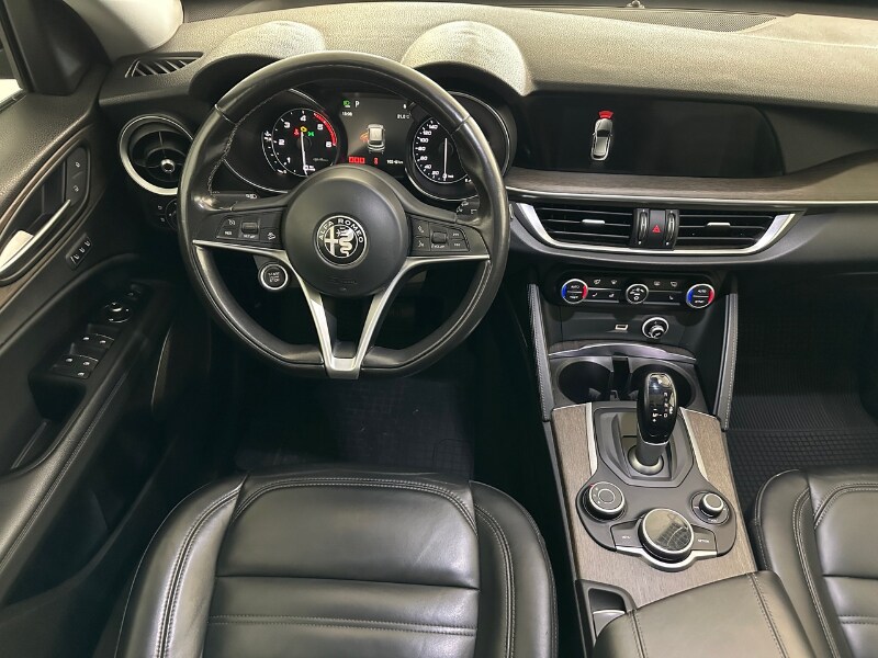 ALFA ROMEO Stelvio Stelvio 2.2 Turbodiesel 210 CV AT8 Q4 Executive - immagine 15